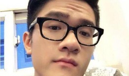 东北爆料娱乐圈的男主播,揭秘娱乐圈男主播的幕后故事